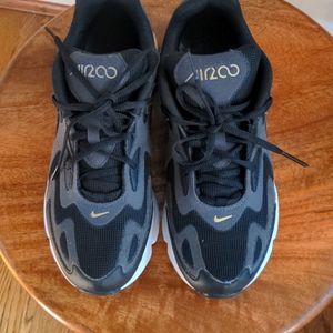 Nike Air Max youth size 5.5 shoes